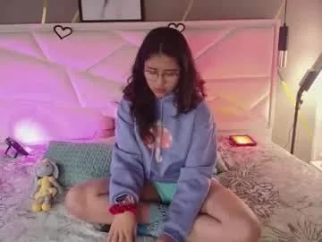 Find your cherished anal broadcaster match with our advanced interactive search and filtering options, allowing you to tailor-make your live event desires.