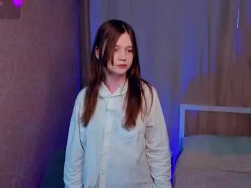 Synnovebelch from Chaturbate