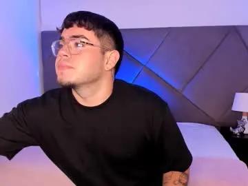 Find your cherished anal broadcaster match with our advanced interactive search and filtering options, allowing you to tailor-make your live event desires.