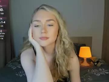 Find your cherished anal broadcaster match with our advanced interactive search and filtering options, allowing you to tailor-make your live event desires.