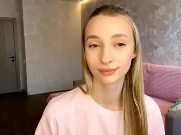 Find your cherished anal broadcaster match with our advanced interactive search and filtering options, allowing you to tailor-make your live event desires.