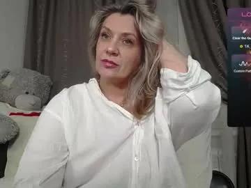 Find your cherished anal broadcaster match with our advanced interactive search and filtering options, allowing you to tailor-make your live event desires.