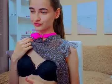 Vikiberry from Chaturbate