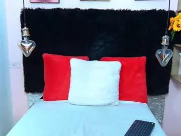 Find your cherished anal broadcaster match with our advanced interactive search and filtering options, allowing you to tailor-make your live event desires.