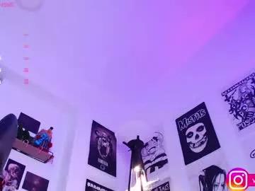 Find your cherished anal broadcaster match with our advanced interactive search and filtering options, allowing you to tailor-make your live event desires.