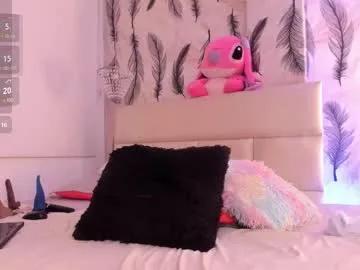 Vivi_prinncess from Chaturbate