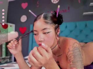 aava_layne from Flirt4Free