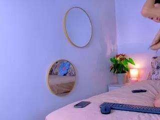ada_di from Flirt4Free