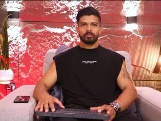 dann_saenz from Flirt4Free