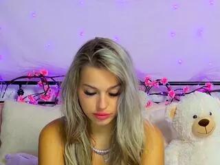 nikki_alman from Flirt4Free
