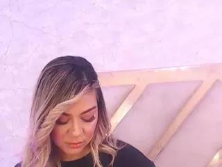 soophy_queen from Flirt4Free