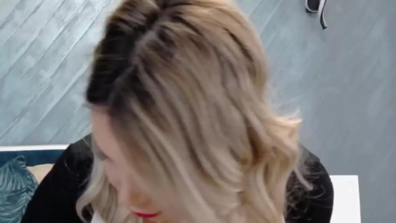 AlyssaGlint on Streamray