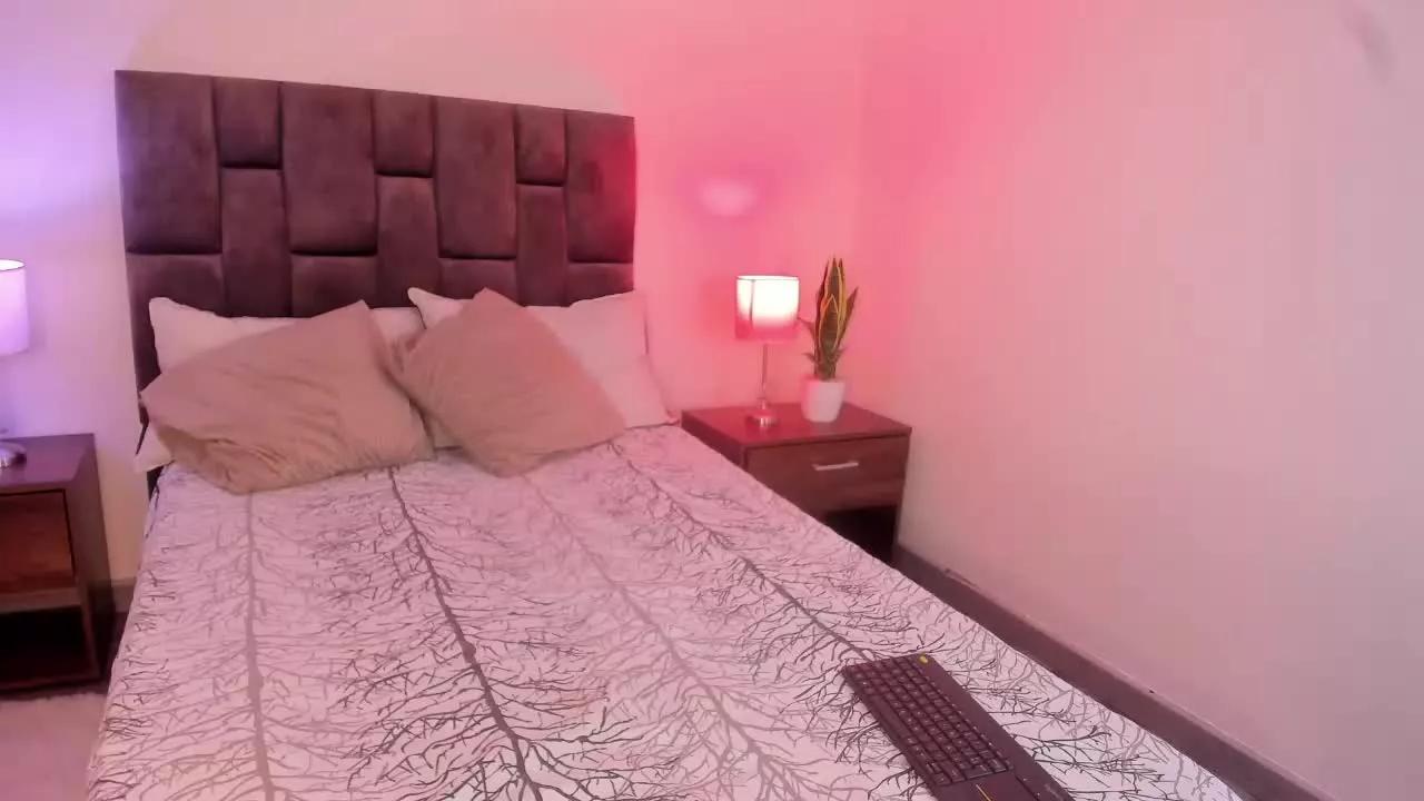 AnniieRose from Streamray