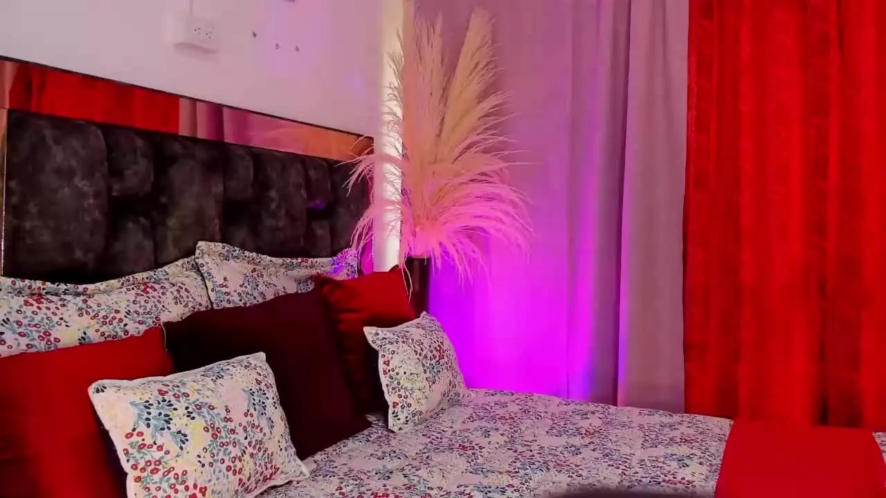 LezzyHells from Streamray