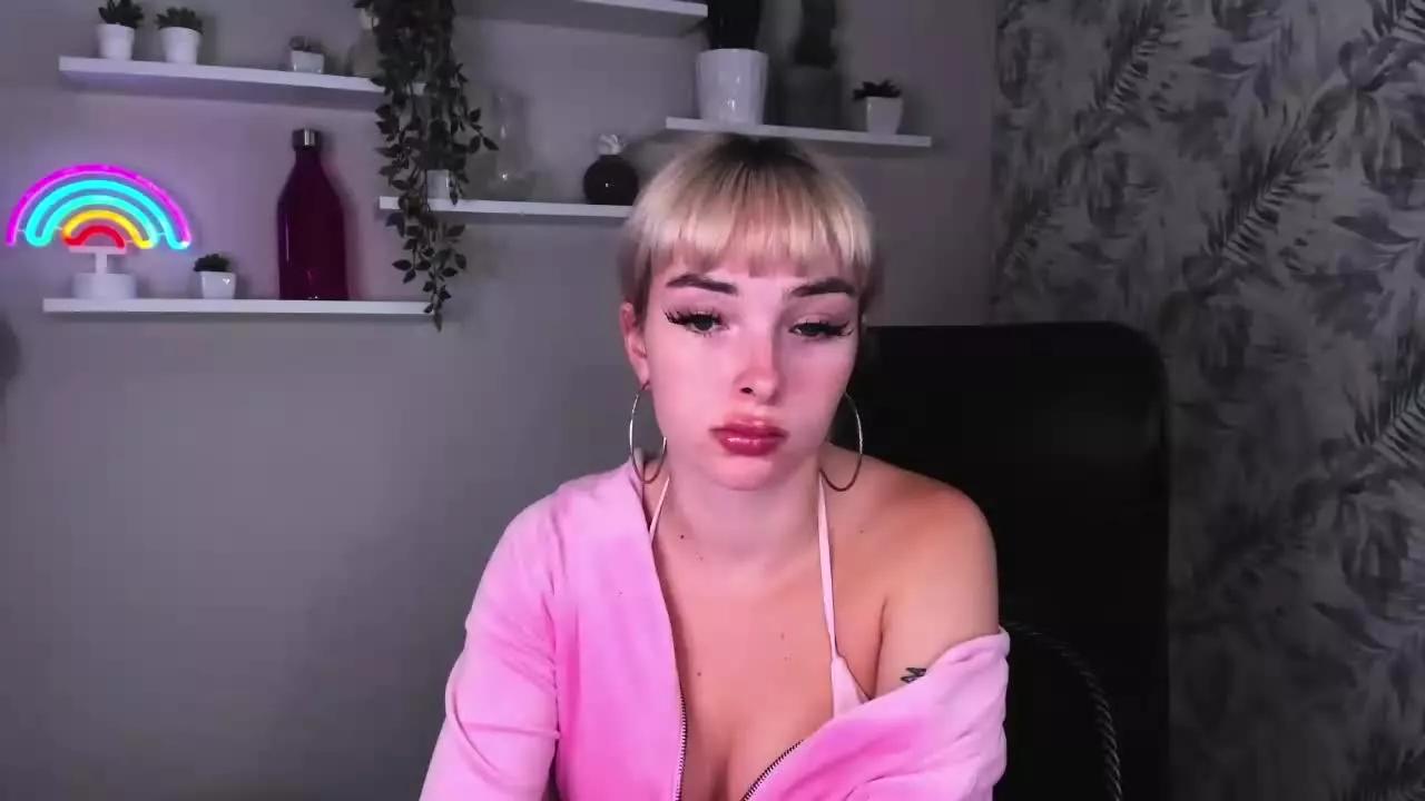 PollyDesire from Streamray