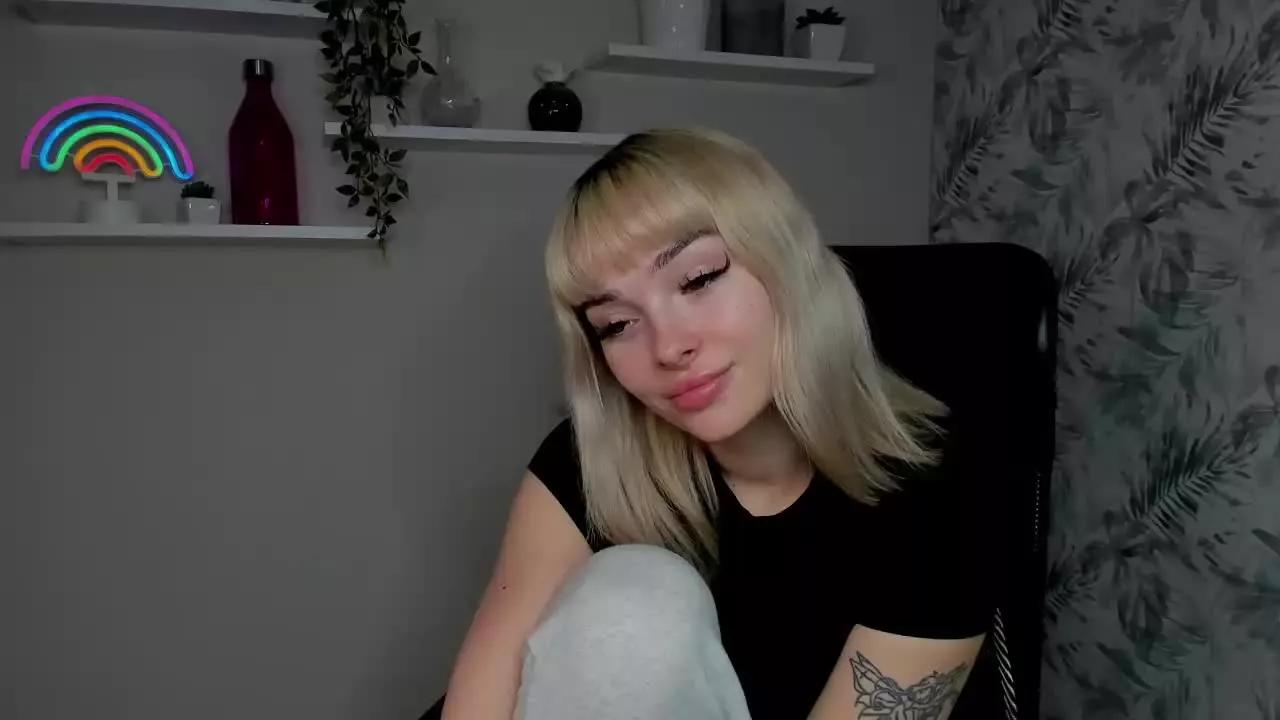 PollyDesire from Streamray