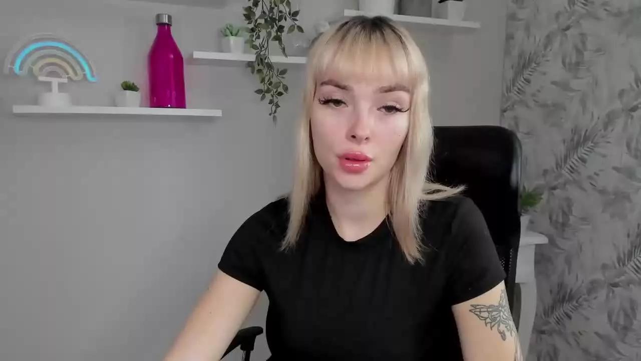 PollyDesire from Streamray