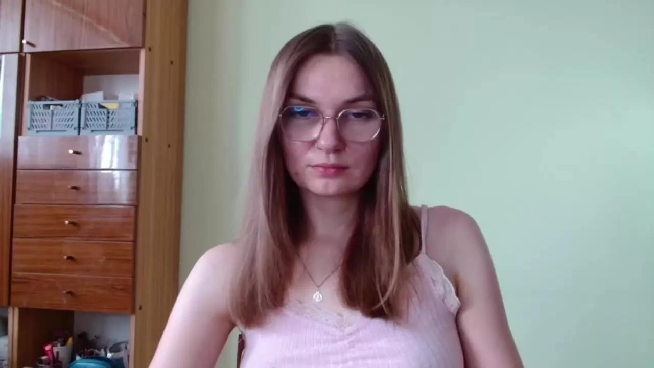 tastyELLYY from Streamray