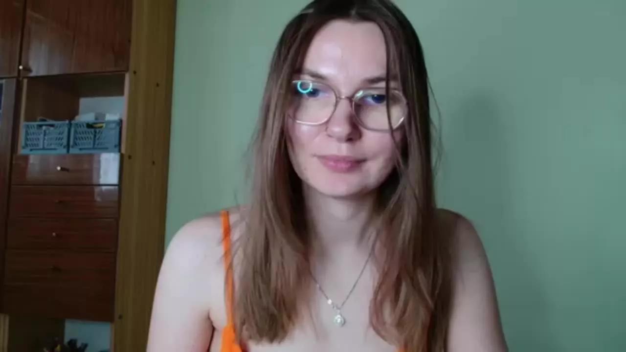tastyELLYY from Streamray
