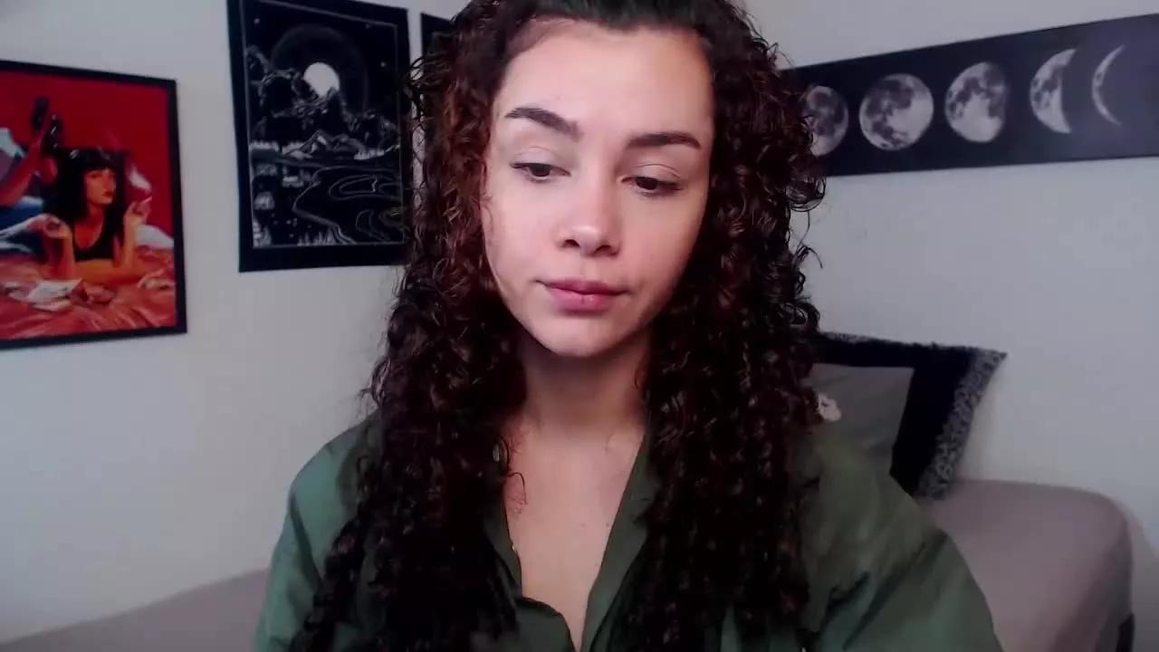 TinnyFoxxy from Streamray