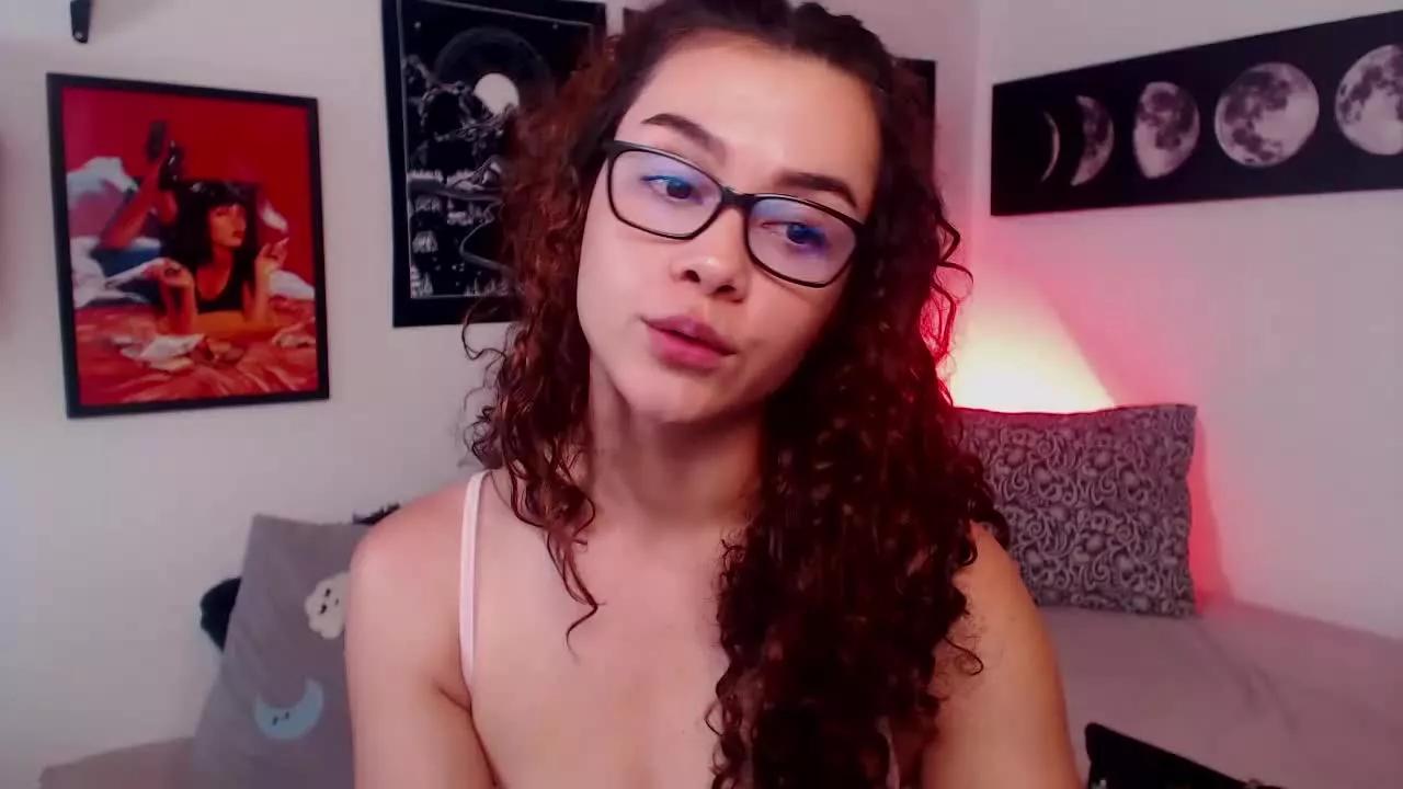 TinnyFoxxy from Streamray