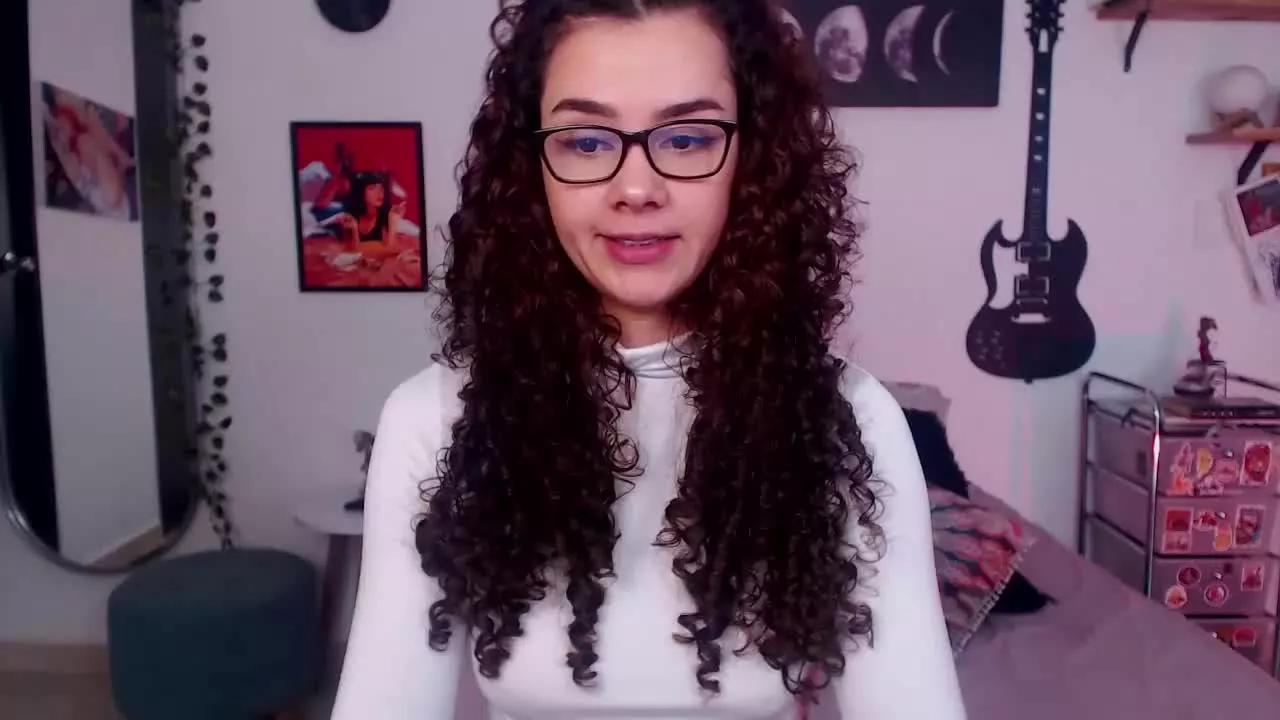 TinnyFoxxy from Streamray