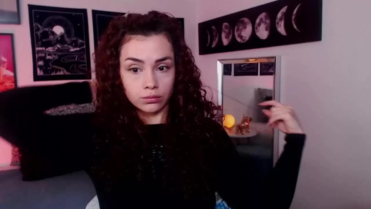 TinnyFoxxy from Streamray