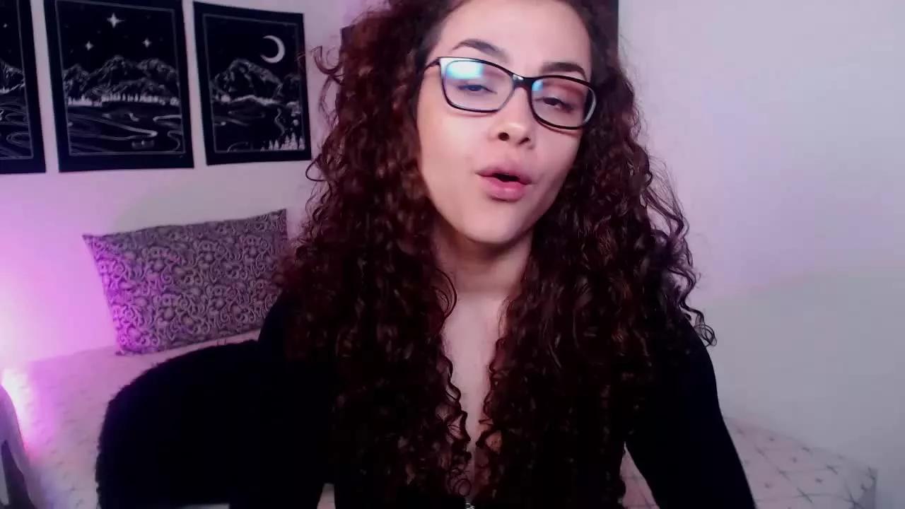 TinnyFoxxy from Streamray