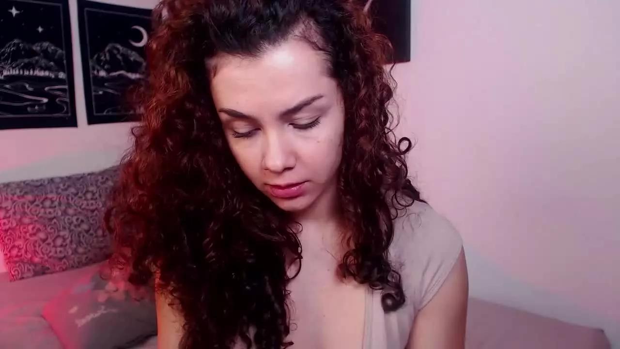 TinnyFoxxy from Streamray