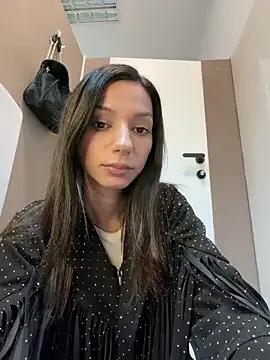 -MiaSweet- from StripChat is Freechat