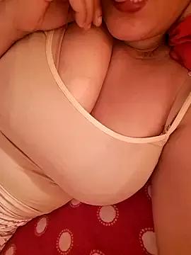 Find your cherished anal broadcaster match with our advanced interactive search and filtering options, allowing you to tailor-make your live event desires.