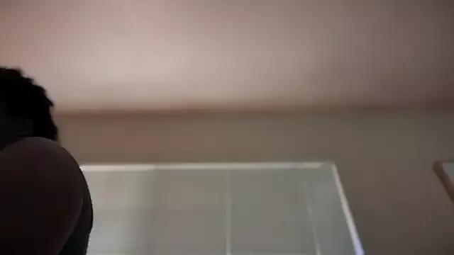 -Yagurlwest from StripChat is Freechat