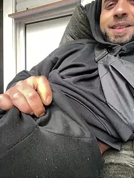 1Richrichard1 from StripChat is Freechat