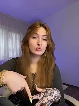 _Chlo__e from StripChat