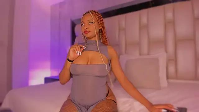 _CurlyGirl_ from StripChat is Freechat