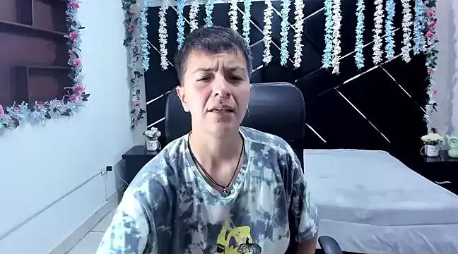 _Hannah_Hot from StripChat is Freechat