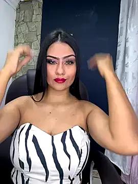 _Isabella_1 from StripChat is Freechat
