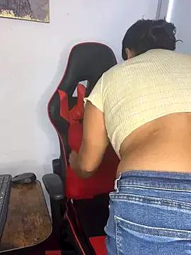 _Lissa_01 from StripChat is Freechat