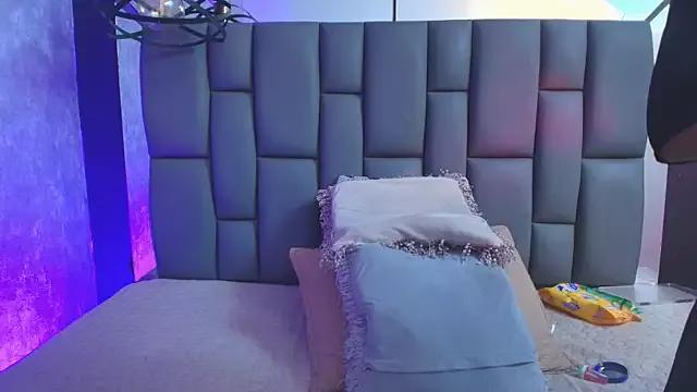 Find your cherished anal broadcaster match with our advanced interactive search and filtering options, allowing you to tailor-make your live event desires.