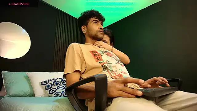 Aaron_Jassell1 from StripChat is Freechat