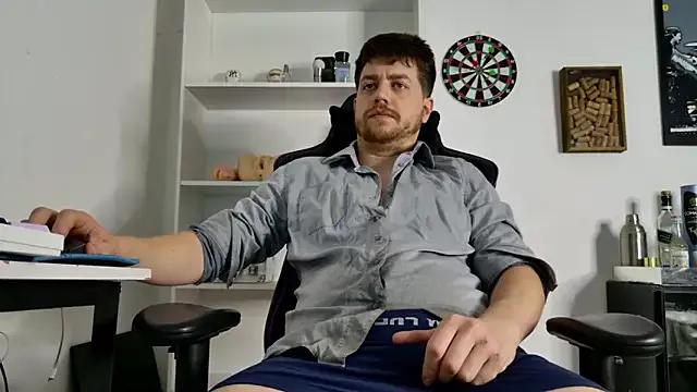 aaronlegend_ from StripChat is Freechat