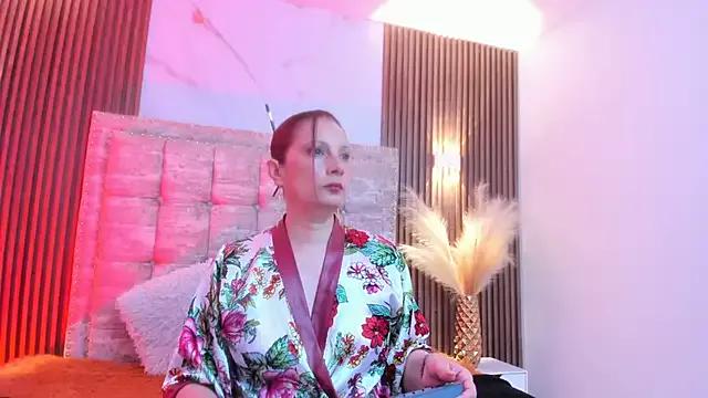 Ada_mclaine from StripChat