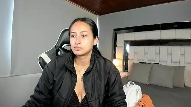 Adhara7 from StripChat