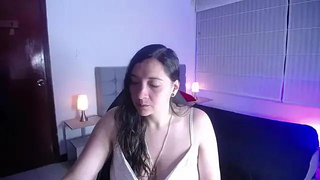 Agatha_bellucci_ from StripChat is Freechat