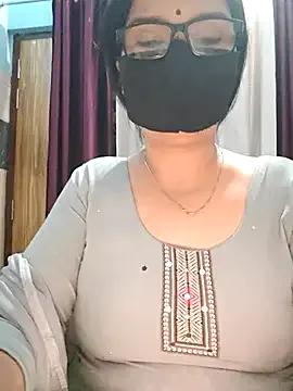 Aishwaryaa_69 from StripChat is Freechat