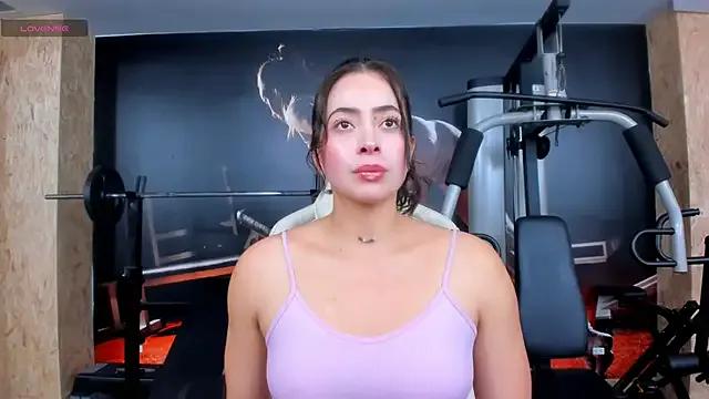 AlaskaAmato from StripChat is Freechat