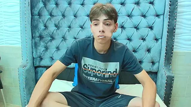 Alex_sounders1 from StripChat is Freechat