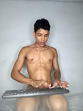 Alex_Sweeting from StripChat is Freechat