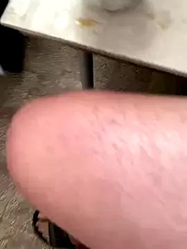 Alexander18edd from StripChat is Freechat