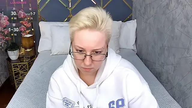 Find your cherished anal broadcaster match with our advanced interactive search and filtering options, allowing you to tailor-make your live event desires.